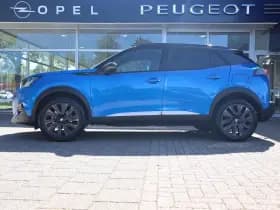 Peugeot 2008 thumbnail 2