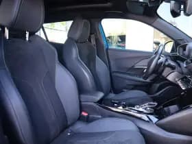Peugeot 2008 thumbnail 6