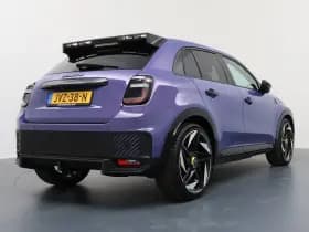 Abarth 600e thumbnail 2