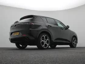 Alfa Romeo Tonale thumbnail 2