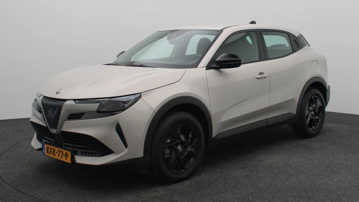 Alfa Romeo Junior — foto 1