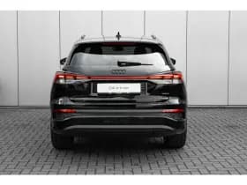 Audi Q4 e-tron thumbnail 4