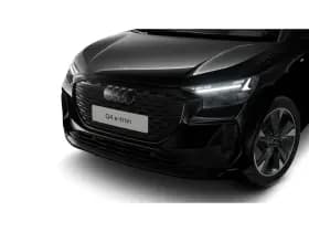 Audi Q4 e-tron thumbnail 2