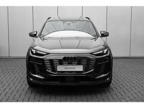Audi Q6 e-tron thumbnail 3