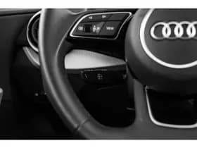 Audi Q2 thumbnail 18