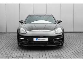 Porsche Panamera thumbnail 3