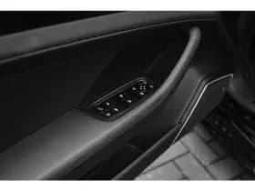 Porsche Panamera thumbnail 32