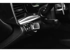 Porsche Panamera thumbnail 34