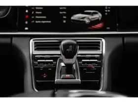 Porsche Panamera thumbnail 38