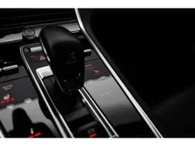 Porsche Panamera thumbnail 42