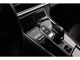 Porsche Panamera thumbnail 43