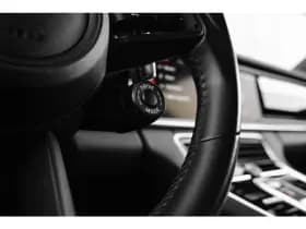 Porsche Panamera thumbnail 44