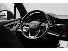 Audi Q7 thumbnail 11