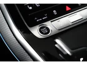 Audi Q8 thumbnail 34