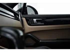 Porsche Cayenne thumbnail 35