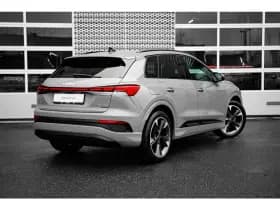 Audi Q4 e-tron thumbnail 2