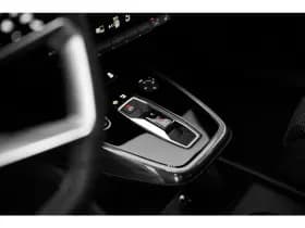 Audi Q4 e-tron thumbnail 13
