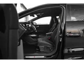 Audi Q4 e-tron thumbnail 15