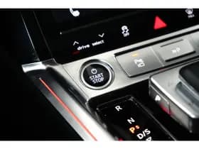 Audi Q8 e-tron thumbnail 28