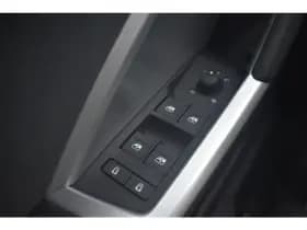 Audi Q3 thumbnail 12