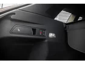 Audi Q6 e-tron thumbnail 14