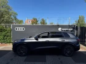 Audi Q6 e-tron thumbnail 4