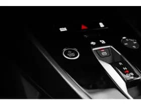 Audi Q4 e-tron thumbnail 18