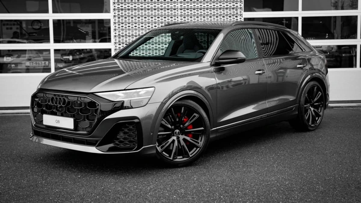 Audi Q8 — foto 1