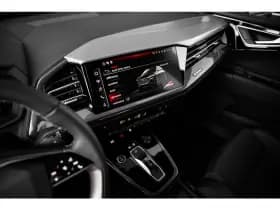 Audi Q4 e-tron thumbnail 13