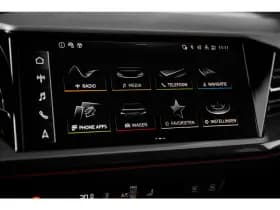 Audi Q4 e-tron thumbnail 30