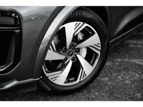 Audi Q6 e-tron thumbnail 7