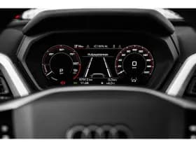 Audi Q4 e-tron thumbnail 11