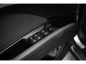 Audi Q4 e-tron thumbnail 17
