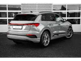 Audi Q4 e-tron thumbnail 2