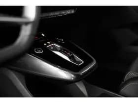 Audi Q4 e-tron thumbnail 14