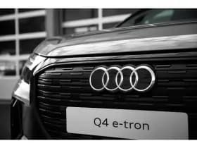 Audi Q4 e-tron thumbnail 15