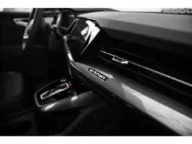 Audi Q4 thumbnail 18