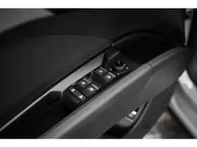 Audi Q4 thumbnail 21