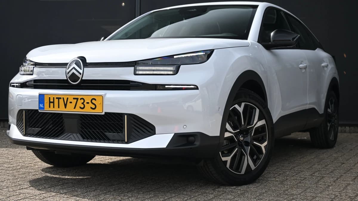 Citroën ë-C4 — foto 1