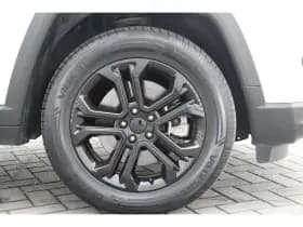 Jeep Compass thumbnail 18