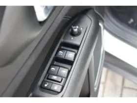 Jeep Compass thumbnail 25