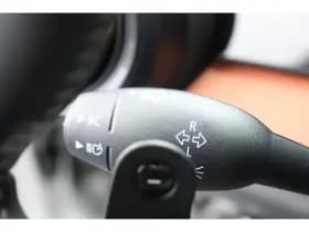 MINI Cooper S thumbnail 30