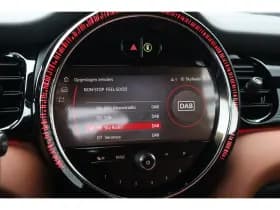 MINI Cooper S thumbnail 40