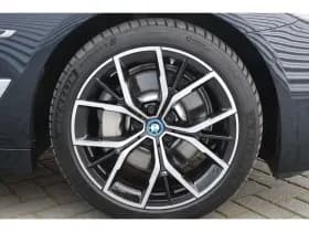 BMW 5-Serie thumbnail 11