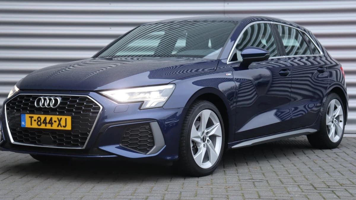Audi A3 — foto 1
