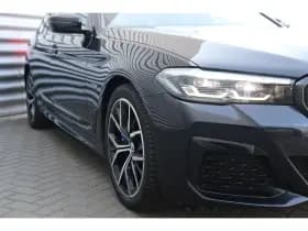 BMW 5-Serie thumbnail 16