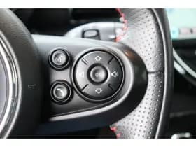 MINI Clubman thumbnail 25
