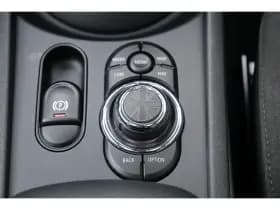 MINI Clubman thumbnail 38