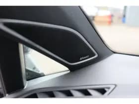 Volkswagen Golf thumbnail 21