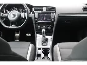Volkswagen Golf thumbnail 30